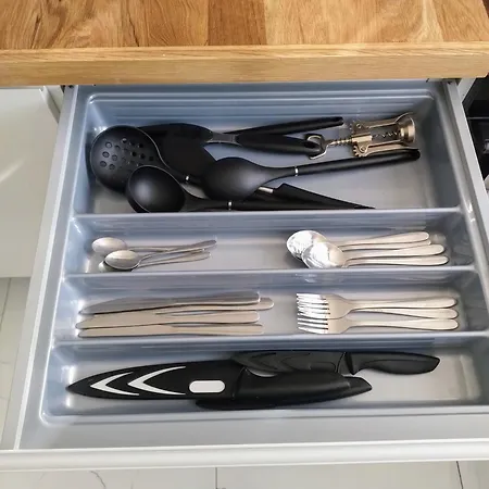 Lagan - Doskonala Baza W Aglomeracji Slaskiej *